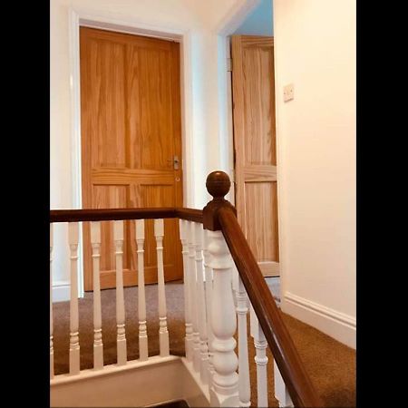 Waterfront Apartment Скарборо Екстер'єр фото